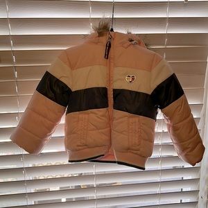 Jacket 12 months . I used this for my daughter she wore it a couple of times .